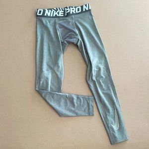 Nike Boys Small Dri-Fit Sport Legging